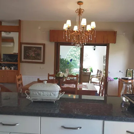 Ultra Luks Villa